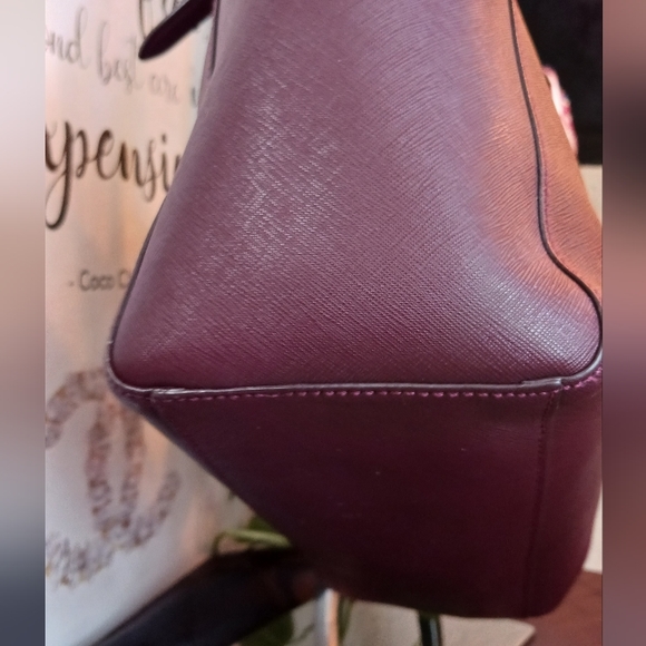 Tory Burch Maroon Emerson Large Tote GUC - Picture 10 of 16